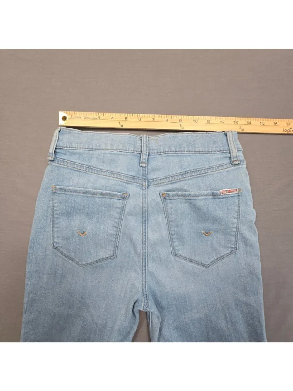 Hudson NOA Size 27 Distressed Light Wash Denim Jeans High Rise Straight Crop - Picture 6 of 7